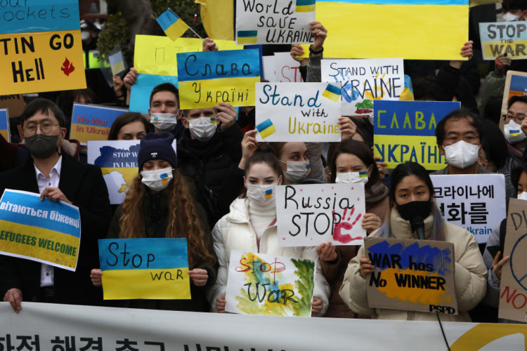 Photo by Chung Sung-Jun/Getty Images