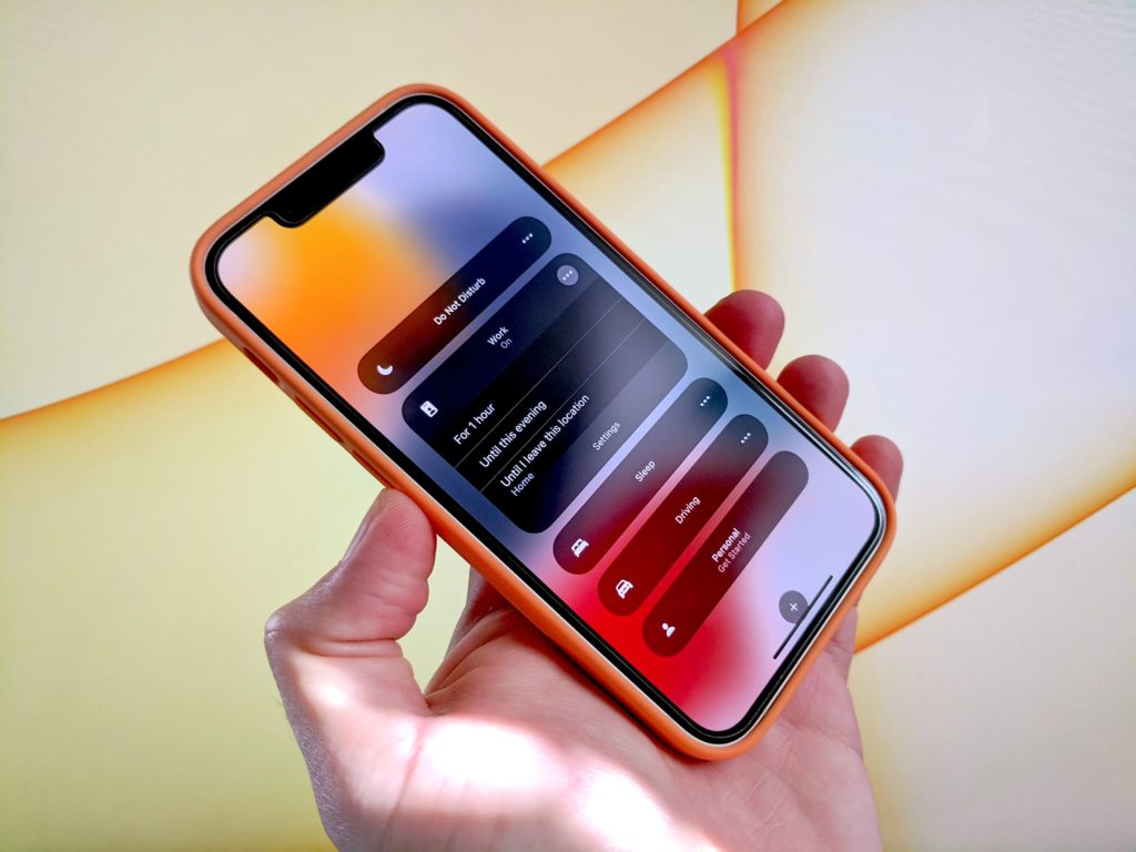 Work Focus Mode running on iOS 15 | iPhone 13 mini in Focus Mode | Do Not Disturb