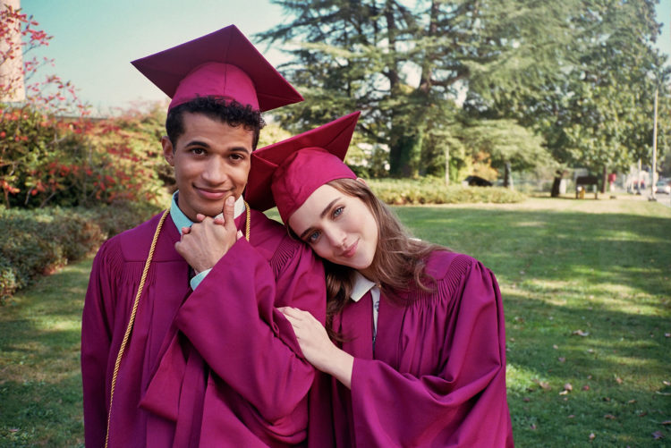 Jordan Fisher and Talia Ryder in Hello, Goodbye, and everything in between