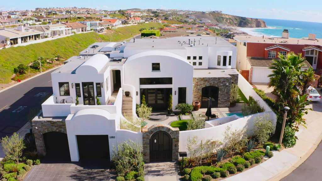 Selling the OC luxury mansion
