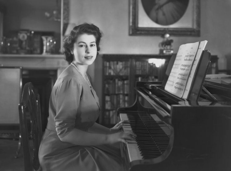Photo by Lisa Sheridan/Studio Lisa/Hulton Archive/Getty Images