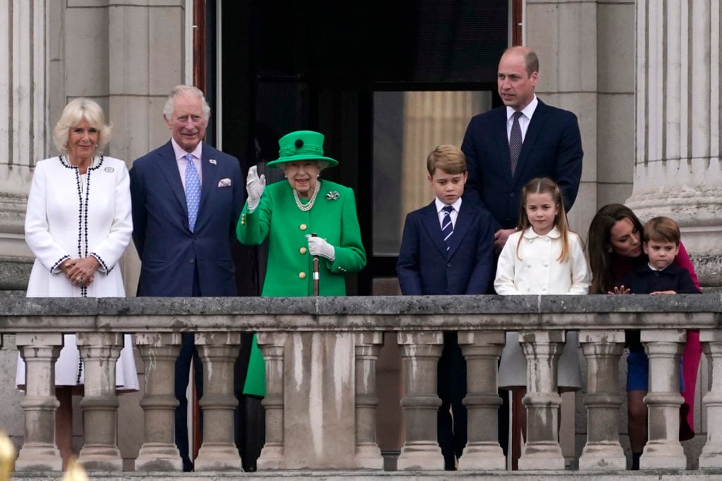Queen Elizabeth II Platinum Jubilee 2022 - Platinum Pageant