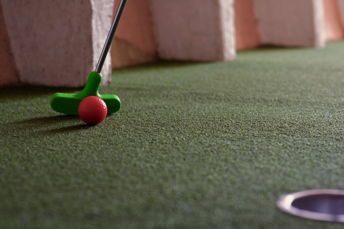 red ball close-up photography
