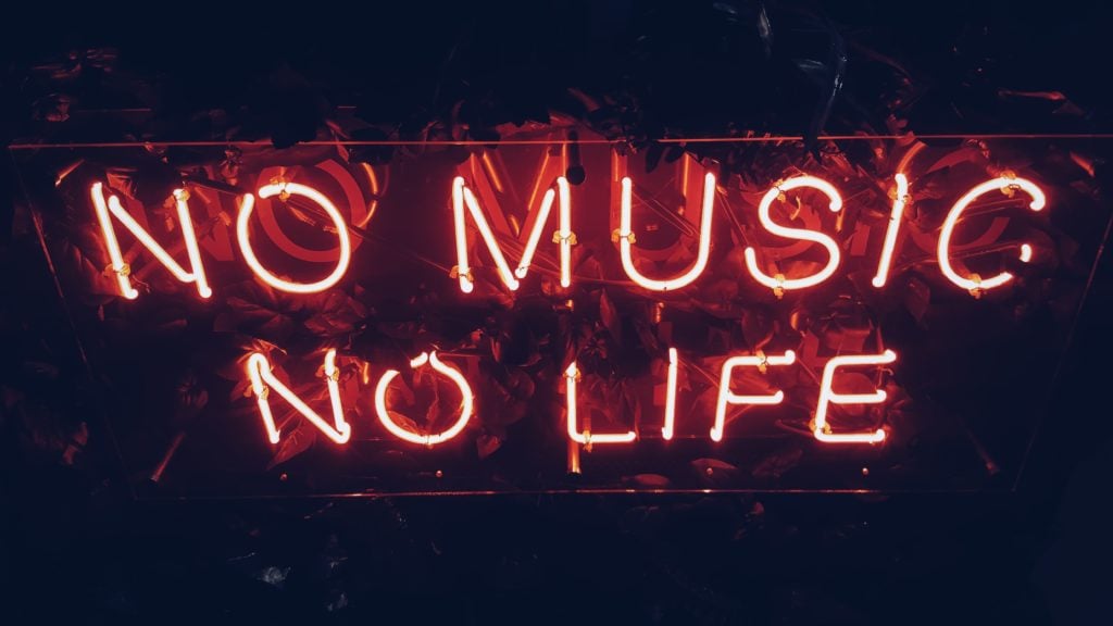 red no music no life neon sign on black background
